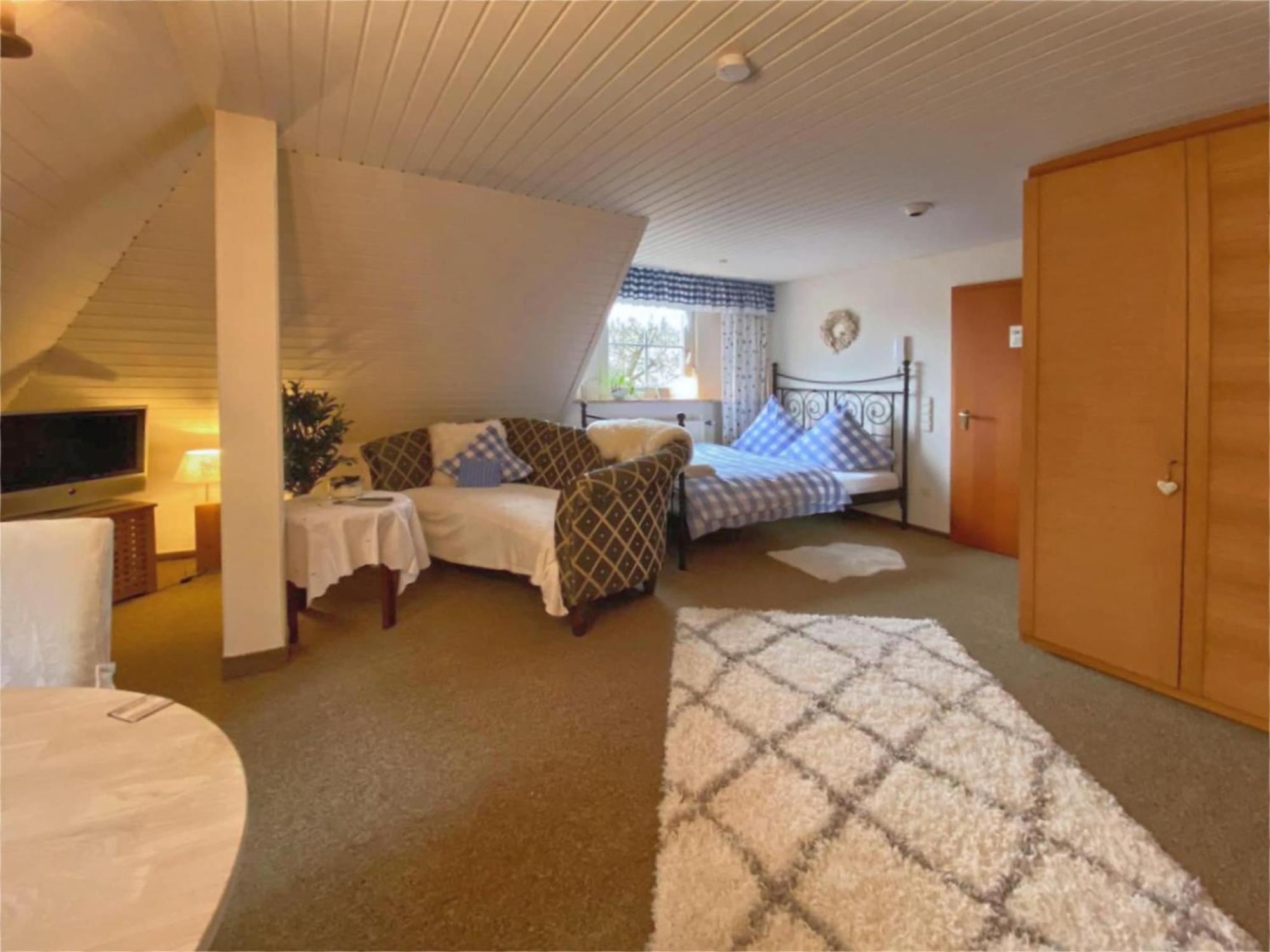 Charming Apartment In Wei Enbrunn Near Forest Weissenbrunn Exterior photo